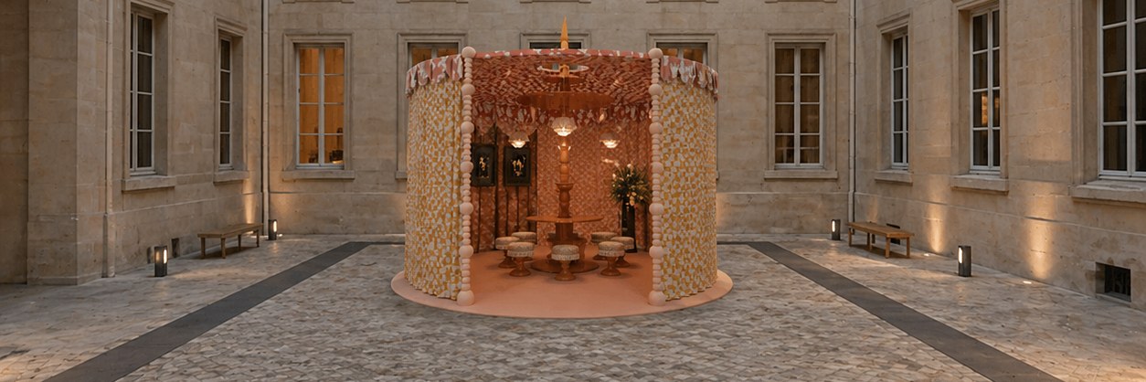 Playground, travelling installation
